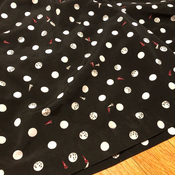 Funny Woman’s Golf Shorts - Picture 3 of 3